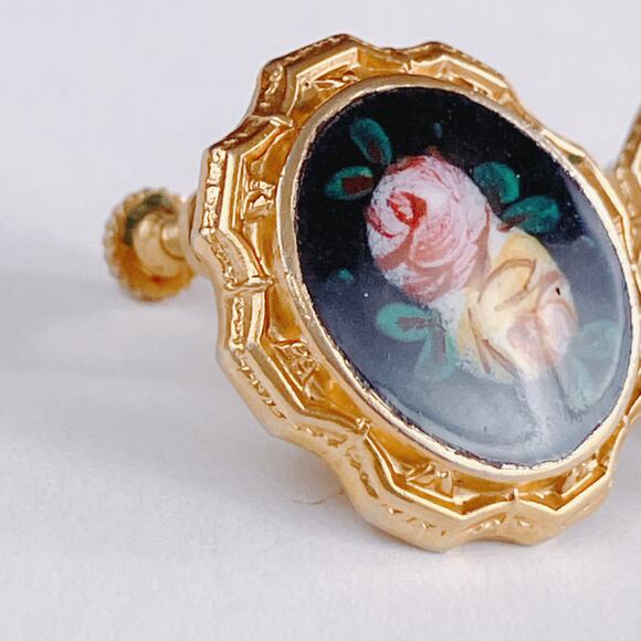 VTG 1950s Reverse Painted Glass Floral Screw Back Earrings Gold Tone - Picture 4 of 9